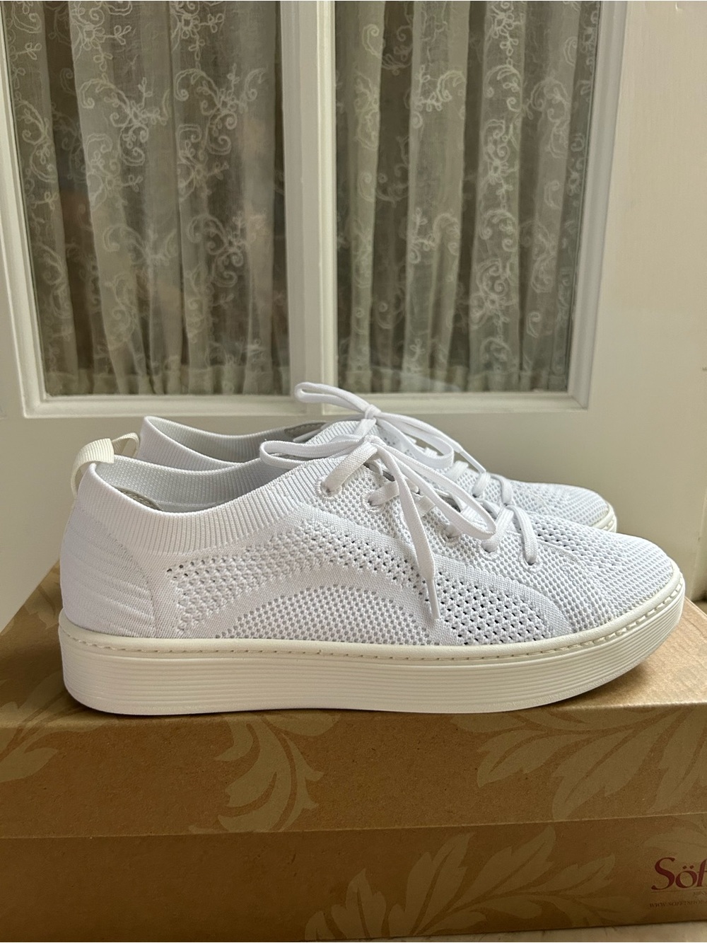 Sofft Somers Knit White Sneakers